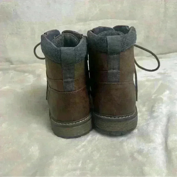 B-52 by Bullboxer Boots - Picture 6 of 6